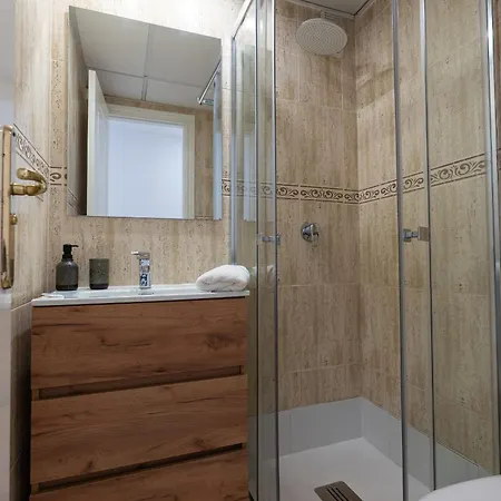 327 Marina Duquesa Apartment