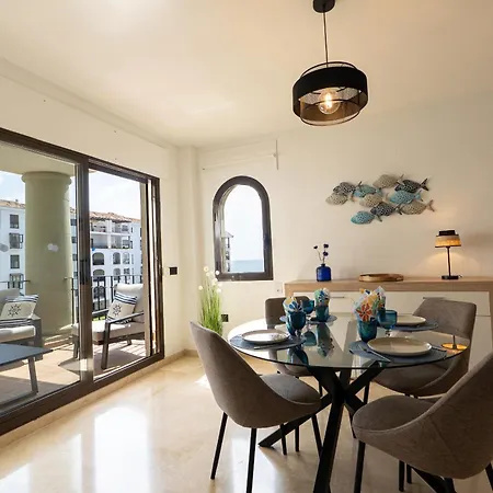 Apartment 327 Marina Duquesa *